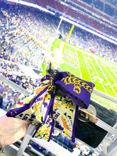 Load image into Gallery viewer, LSU Tigers Twilly Scarf