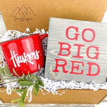 Load image into Gallery viewer, Nebraska Cornhuskers Gift Set