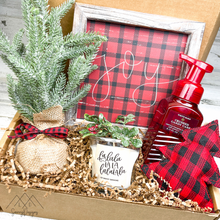 Load image into Gallery viewer, Buffalo Plaid Gift Box