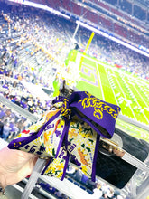 Load image into Gallery viewer, LSU Tigers Twilly Scarf
