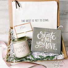 Load image into Gallery viewer, Graduation Gift Box
