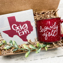 Load image into Gallery viewer, Texas A&amp;M Gig ‘Em Gift Box
