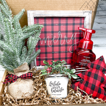 Load image into Gallery viewer, Buffalo Plaid Gift Box
